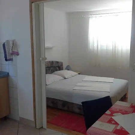 Apartment Cuklicevo Malinska