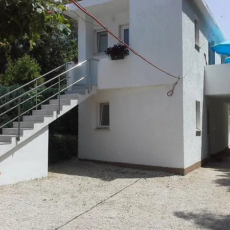 Apartment Cuklicevo Malinska